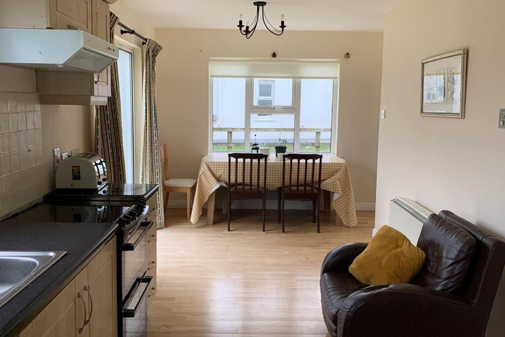 Elegant Lahinch/ Liscannor Cottage 3B 3Br Екстер'єр фото